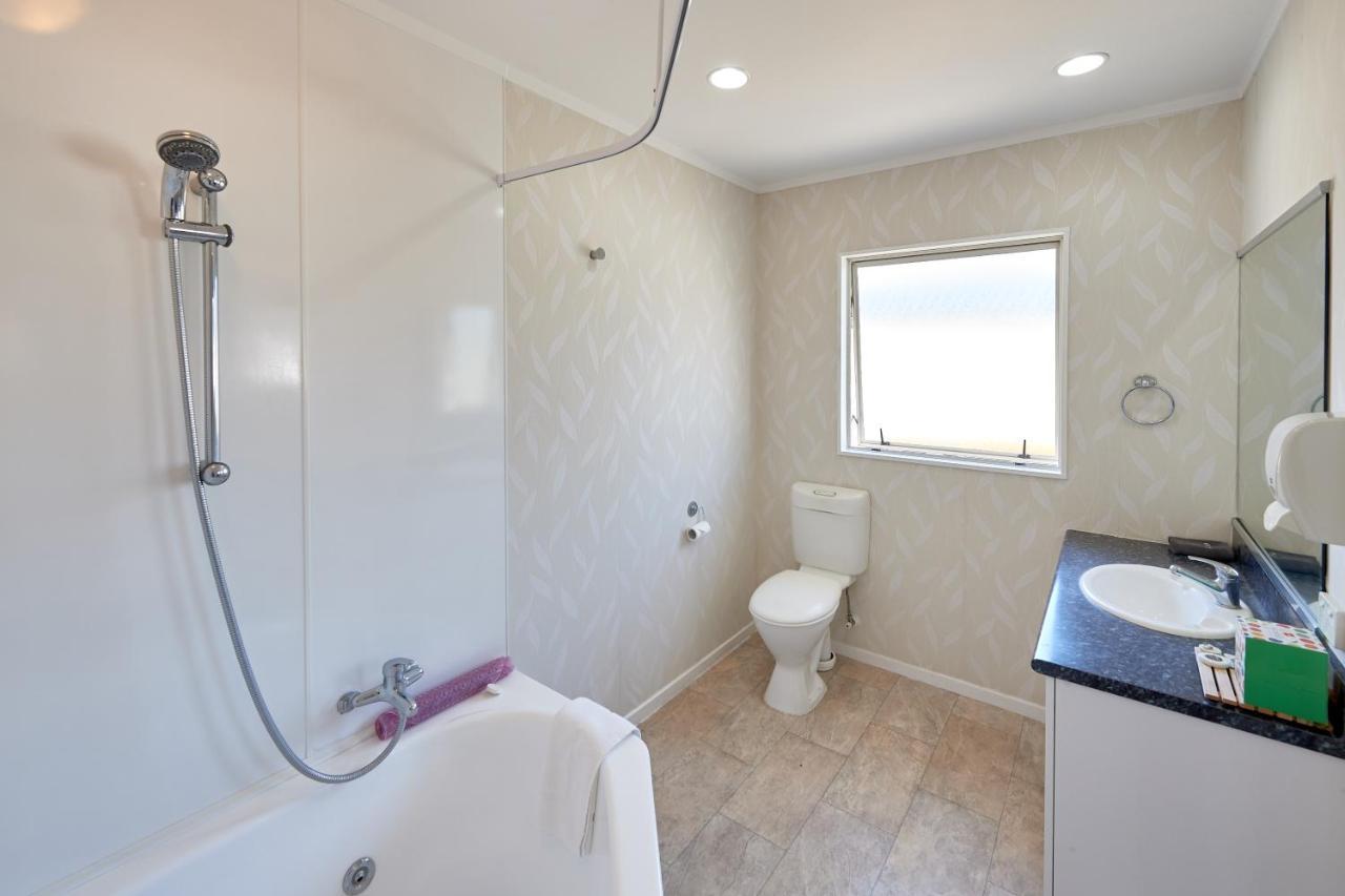 Livingston Motel Whakatane Dış mekan fotoğraf